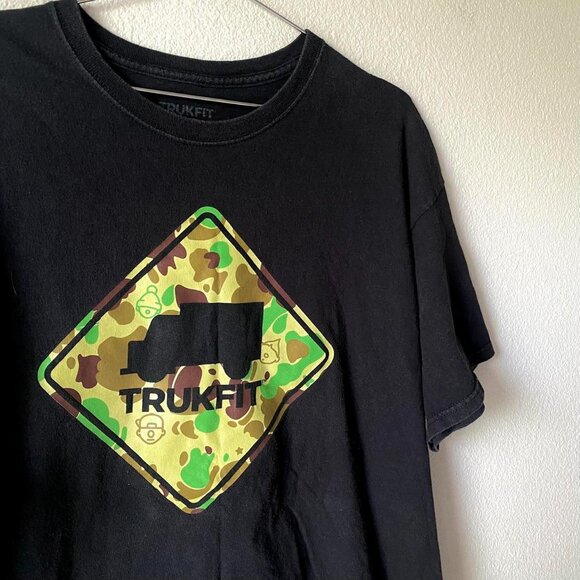 Trukfit Skateboarding Tee Shirt Men's XL - Picture 2 of 4